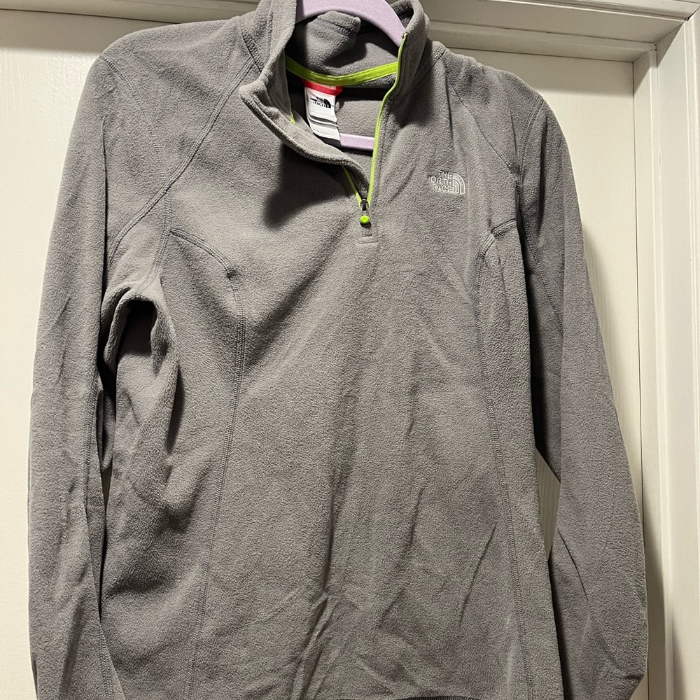 The North Face Grey Fleece 1/4 zip Pull over